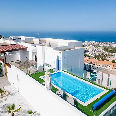 Villa Touch The Sky In San Eugenio *