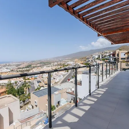 Touch The Sky In San Eugenio