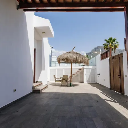 Villa Touch The Sky In San Eugenio